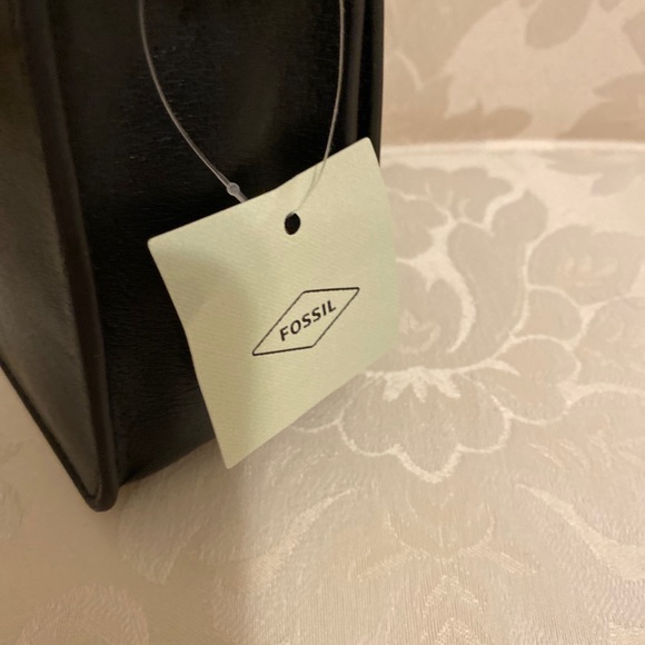 Fossil Wiley Mini Flap Crossbody Black - Picture 5 of 9